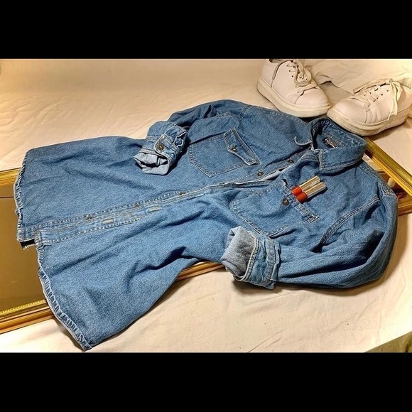 Jean Dress Jacket 🧥 - Picture 2 of 3